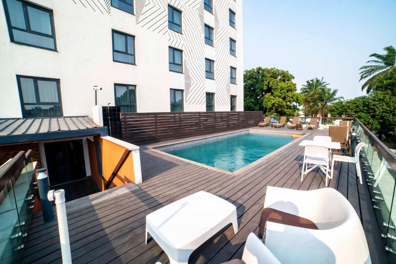Onomo Hotel ดูอาลา ภายนอก รูปภาพ