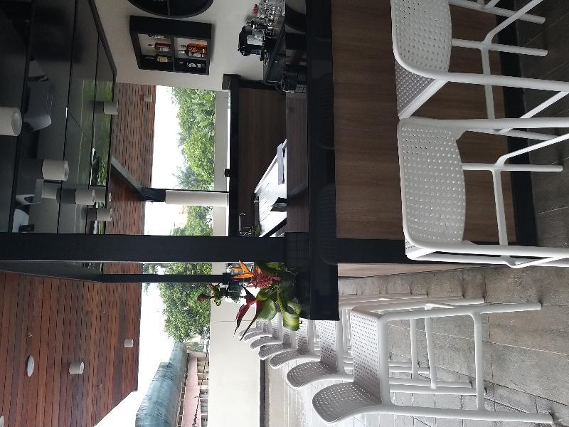 Onomo Hotel ดูอาลา ภายนอก รูปภาพ